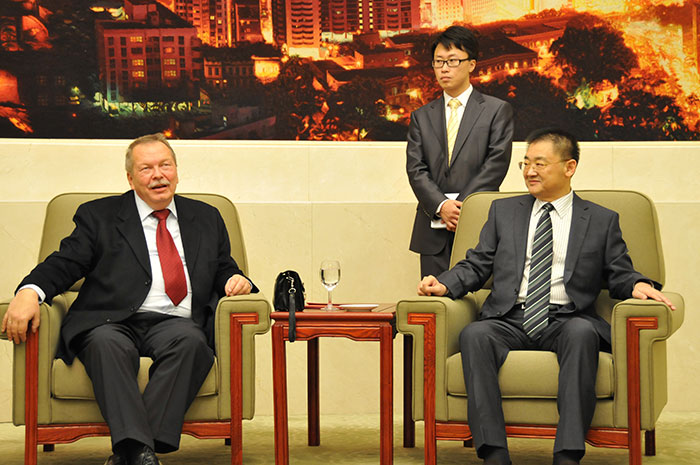 һ���� - �������ĵ羺ƽ̨