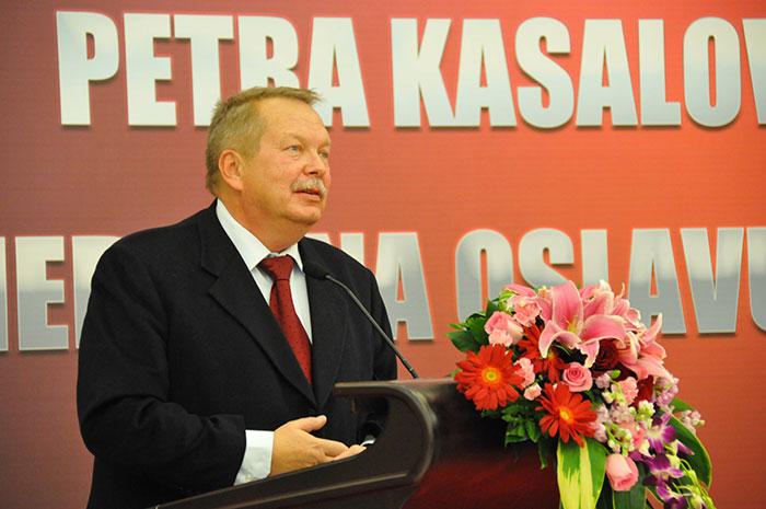 һ���� - �������ĵ羺ƽ̨